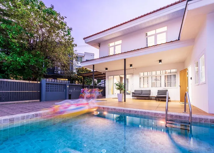 Villa Coco59- Private 3br Pool